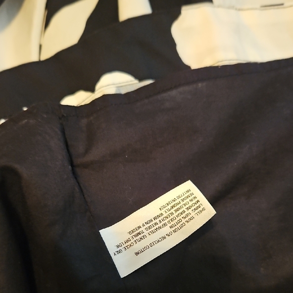 Kate Spade Black and White Floral Long Sleeve Dress - Picture 6 of 8